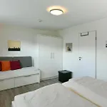 Haus Duenenblick 1 *